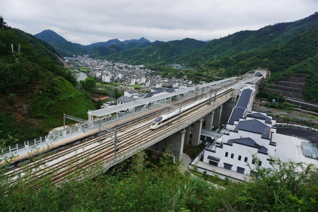 徐连高铁建设进展顺利，助力区域经济发展提速