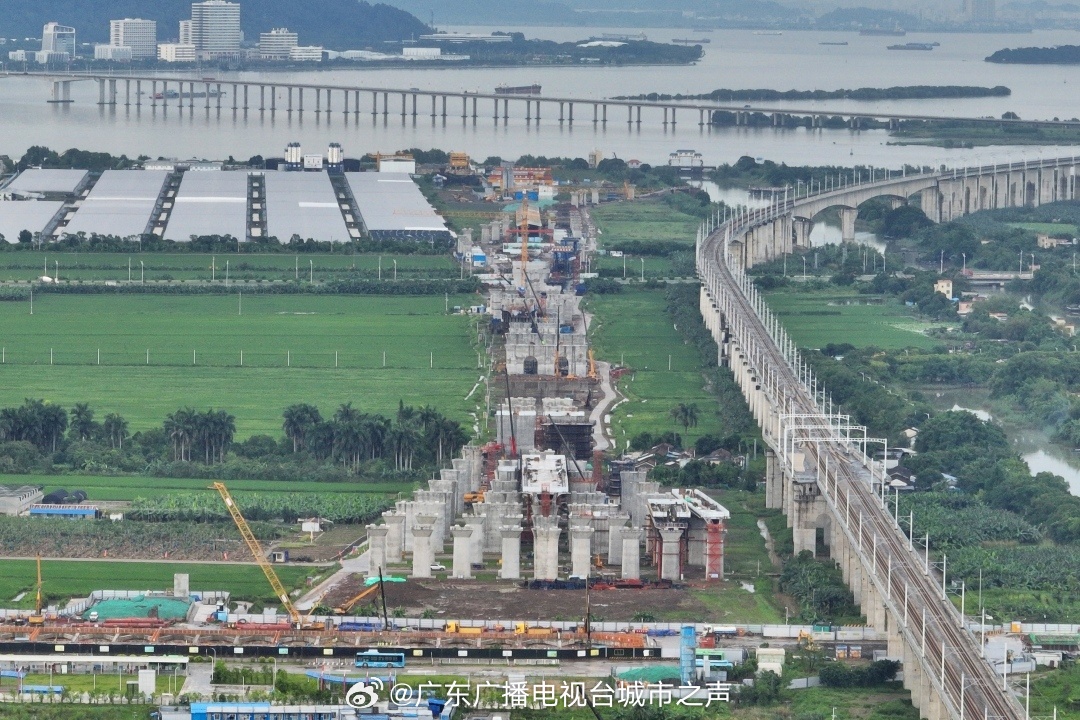 深茂铁路建设进展顺利，助力区域经济发展提速